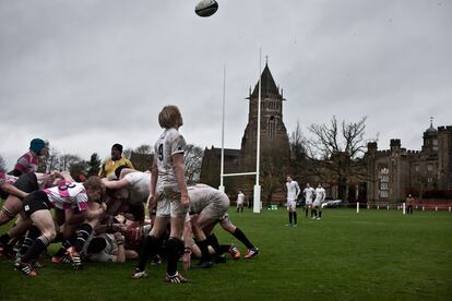 Partido de rugby en 'The Close' de Rugby School. (Rugby, Inglaterra, en noviembre de 2015).