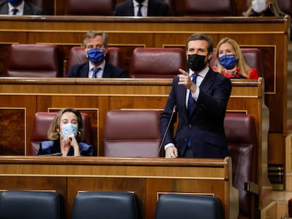 El presidente del PP, Pablo Casado, este miércoles durante la sesión de control al Gobierno en el Congreso de los Diputados, en Madrid.