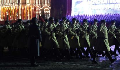 Militares rusos en Mosc&uacute;, el 6 de noviembre de 2015. 