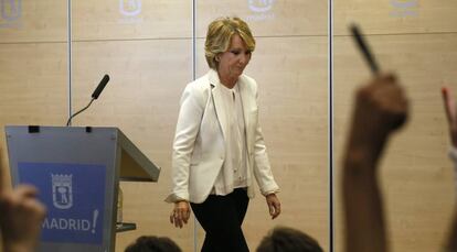 Esperanza Aguirre tras dimitir como portavoz del PP en el Ayuntamiento de Madrid.