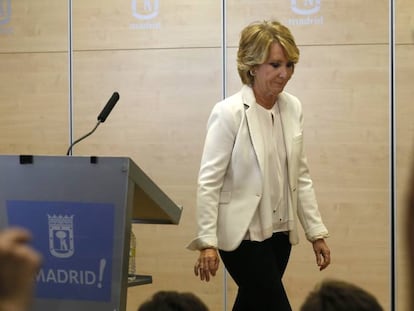 Esperanza Aguirre tras dimitir como portavoz del PP en el Ayuntamiento de Madrid.