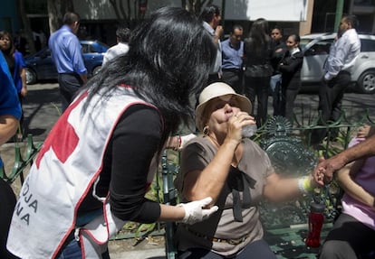 A media tarde, hora local, las autoridades han ofrecido un primer balance de heridos, siete en total: dos en el DF y cinco en el Estado de Oaxaca, al sur del país