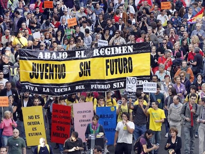 Manifestação em Madri contra os cortes na educação, em outubro de 2011.