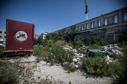 La estación de Campo Marzio, en el centro de Trieste, albergó una exposición de trenes; ahora está cerrada, en proceso de restauración.