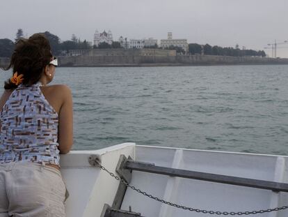 Vista de Cádiz desde el catamarán que hace la ruta por su contorno.