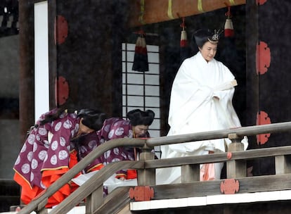 A imperatriz Masako, durante a cerimônia cheia de simbolismo.