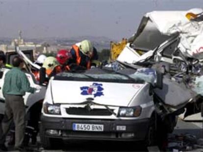 Estado de la ambulancia tras el accidente en Almansa