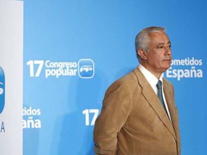 El presidente del PP andaluz, Javier Arenas, ayer durante la presentación del próximo congreso nacional en Sevilla.