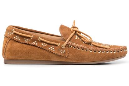 El estilo más relajado y boho coinciden en este diseño de Isabel Marant. Unos mocasines que respiran el ‘effortless’ de las parisinas mundialmente emulado.