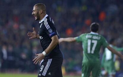 Karim Benzema celebra el segundo gol durante el fútbol UEFA Champions League.