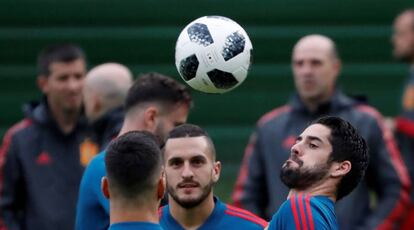 Seleção espanhola treina antes do jogo.