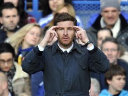 Villas-Boas, en un partido contra el Bolton.