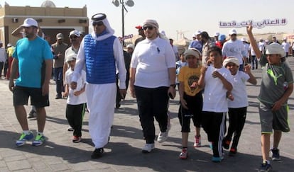 Contra obesidade, Qatar organiza caminhada no Dia do Esporte.