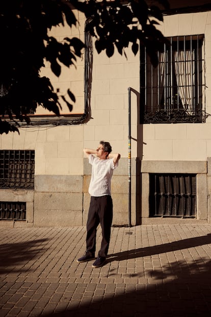 El director Jonás Trueba, retratado en julio en el centro de Madrid.