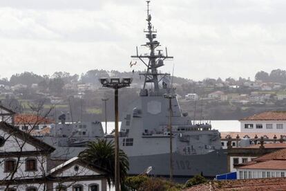 La fragata &#039;Almirante Juan de Borb&oacute;n&#039; atracada en Ferrol 