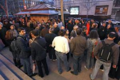 Trabajadores de Iberia durante una concentración ante la sede de la compañía en Madrid. EFE/Archivo