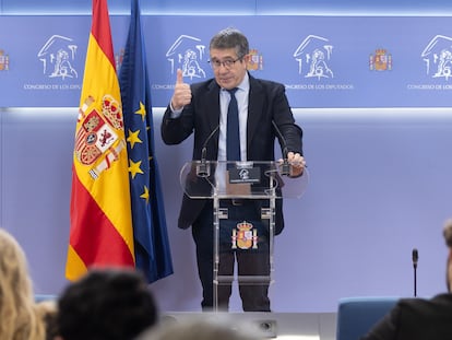 El portavoz parlamentario del PSOE, Patxi López, en el Congreso, este martes.