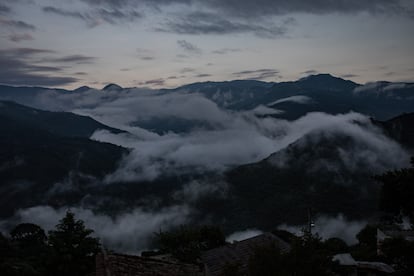 Vista de la sierra norte de Oaxaca, desde Yalálag.