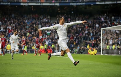 Cristiano Ronaldo celebra su segundo gol.