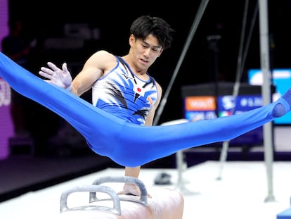 Daiki Hashimoto, en uno de los ejercicios de la final del All Around.