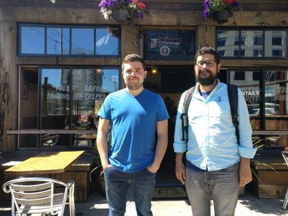 Jorge R&iacute;os (izquierda) y Diego Garc&iacute;a, en San Francisco.