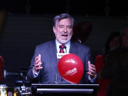 Alejandro Guillier, en un acto electoral el domingo