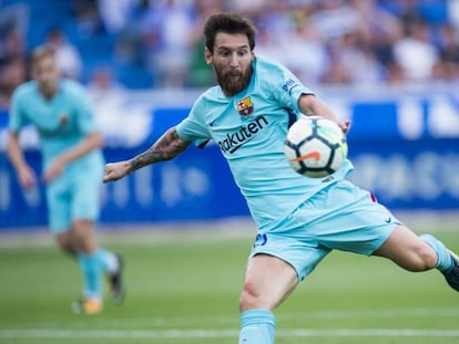 Messi marca el segundo del Barcelona.