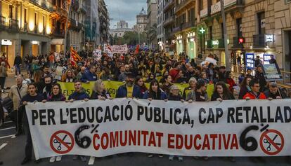 Manifestació del sector docent a Barcelona contra les retallades.