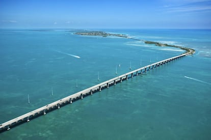 Uno de los puentes que conectan los Cayos de Florida.