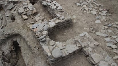 Restos de la mezquita rural hallada en Pago del Jaraf&iacute;.