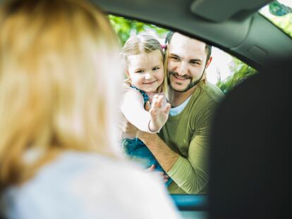 Los niños y adolescentes no requieren que sus padres sean pareja, sino que sus necesidades afectivas y emocionales estén cubiertas.