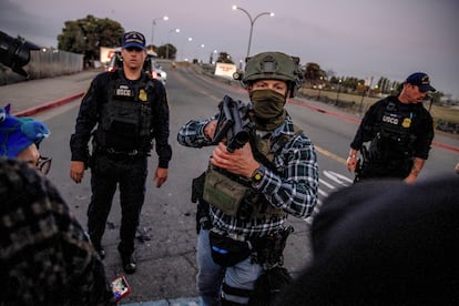 Agentes federales durante una protesta en San Francisco, el 23 de octubre.