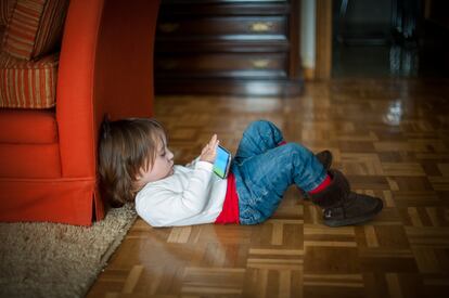 Es importante preguntarse qué papel queremos que tengan las pantallas en nuestra vida y en la de nuestros hijos.