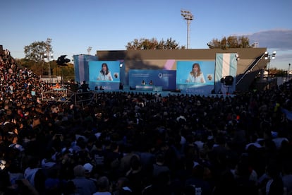 Cristina Fernández de Kirchner, habla durante la inauguración del estadio Presidente Néstor Kirchner, en Quilmes, en las afueras de Buenos Aires, Argentina, el 27 de abril de 2024.