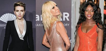 De izquierda a derecha: Scarlett Johansson, Donatella Versace y Naomi Campbell, ayer en Nueva York.