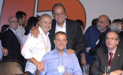 Cabral, Pezão e Cunha em convenção do PMDB no Rio.