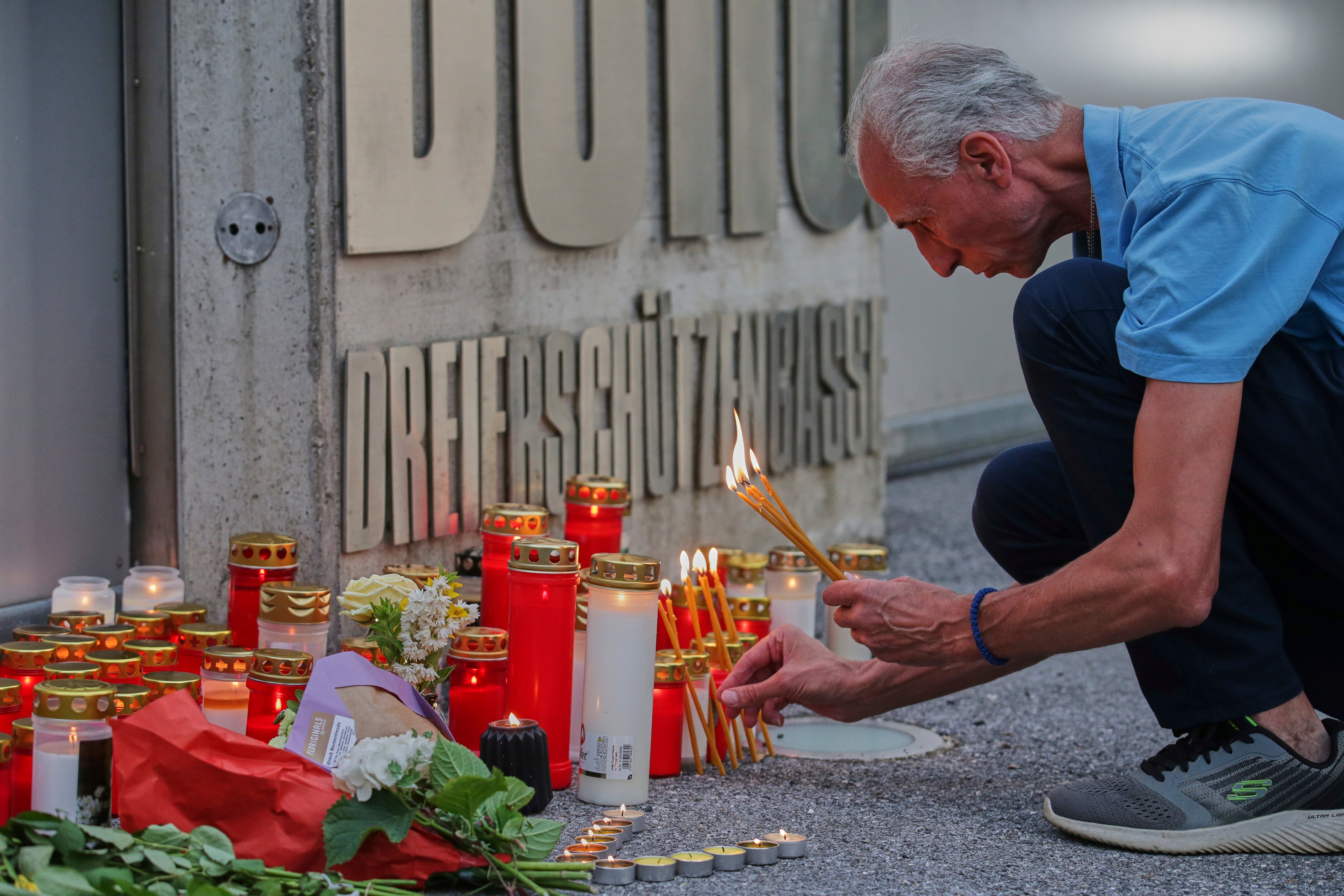 La matanza del instituto conmociona a Austria, uno de los países de Europa con más armas por habitante