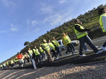 Vecinos de Belmez marchan hacia C&oacute;rdoba para exigir las ayudas del Plan MIner.