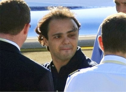 Felipe Massa, en el aeropuerto de Budapest.