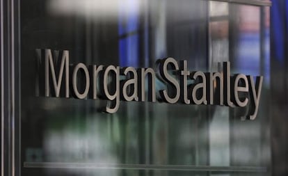 Logo de Morgan Stanley en las oficinas del banco en Nueva York (EE UU).
