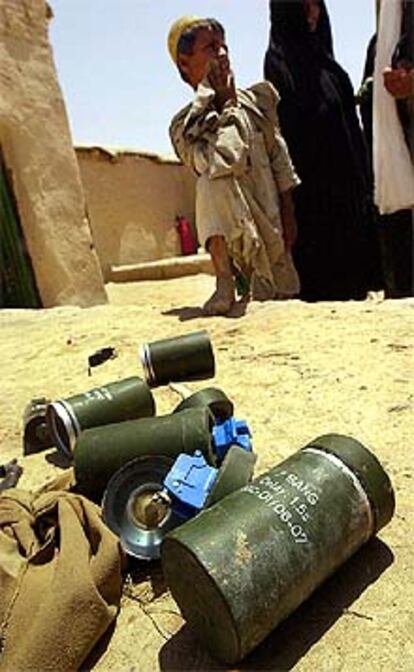 Restos de granadas estadounidenses en un pueblo al este de Kandahar, en Afganistán.