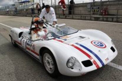 Coche de carreras de poca que participa en la III edicion de Jarama Vintage, celebrada hoy en el circuito madrile?o.