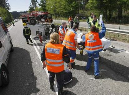 Retenciones en la AP-7 en sentido Barcelona a su paso por la ronda de Bará en Tarragona.