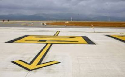 Vista de una de las pistas auxiliares del aeropuerto de Castellón. EFE/Archivo