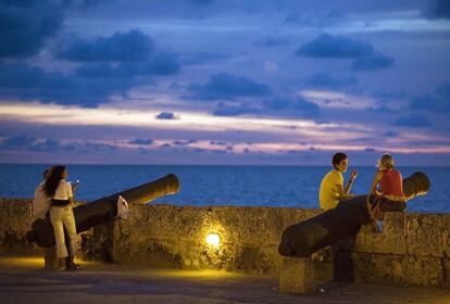 Atardecer desde la muralla de Cartagena de Indias (Colombia).