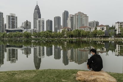 Zona residencial de Wuhan, retratada el pasado 8 de abril, cuando finalizó el confinamiento de la ciudad china.