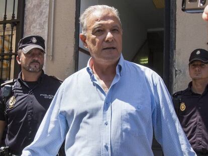 El exconsejero &Aacute;ngel Ojeda, el d&iacute;a de su detenci&oacute;n en 2014.