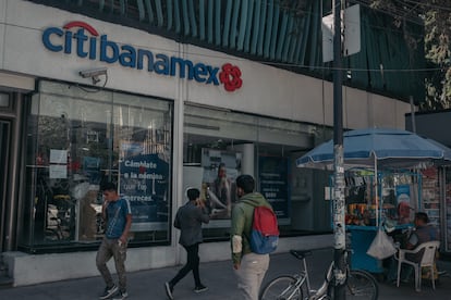 citi y banamex anuncian division