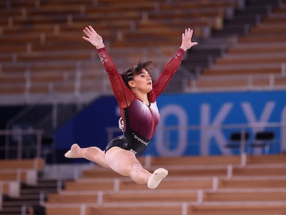 La gimnasta mexicana Alexa Moreno durante las pruebas de este domingo, en Tokio.