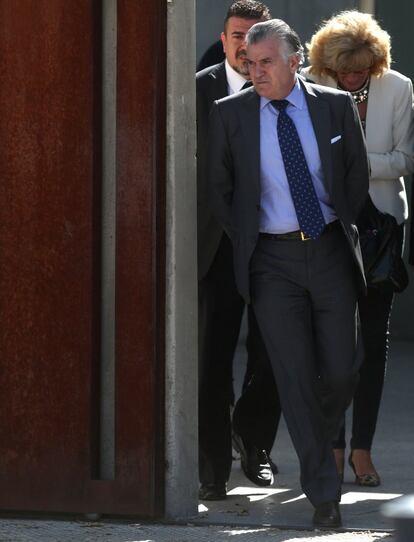 Luis Bárcenas, extesorero del PP, a su llegada a la Audiencia Nacional en San Fernando de Henares.